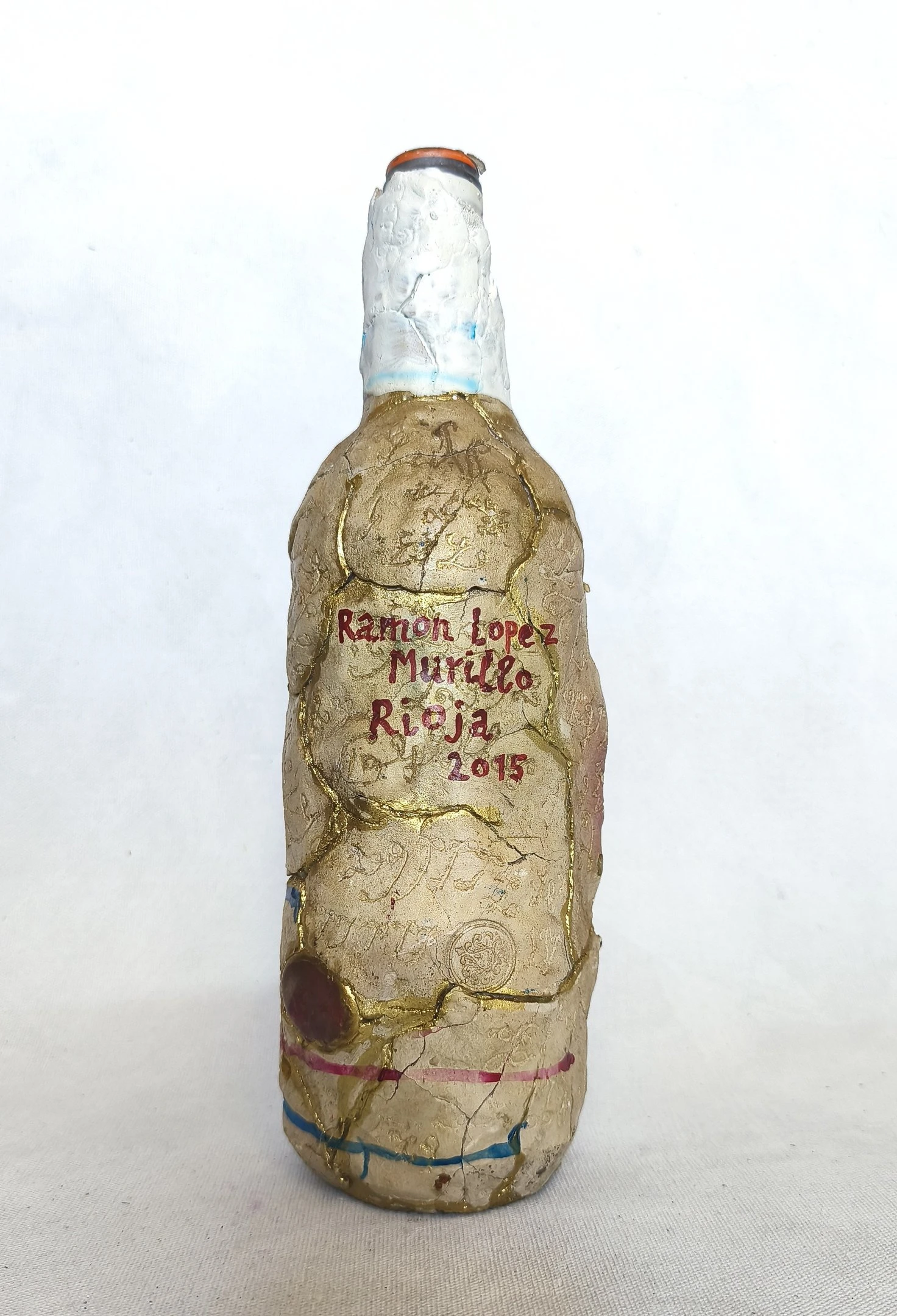 Metabolic Wine Vessels: Ramon Lopez Murillo Rioja 2015, complete object photograph