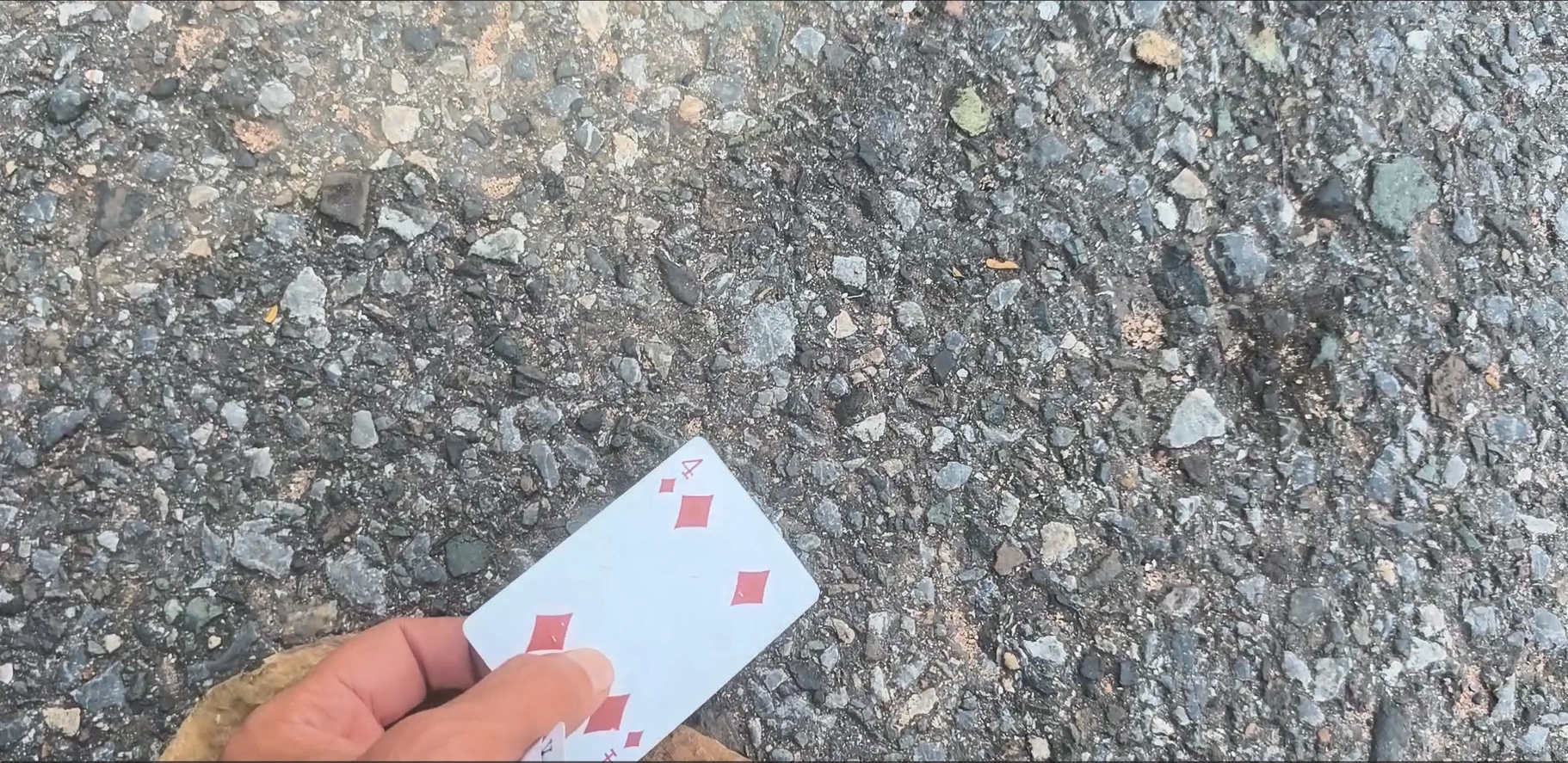 Discovery 09: 4♦, documented beside the road in Kep